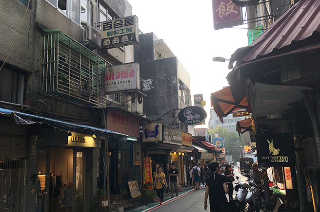 裏道656 in 【台北でお店を出す!】第三部:現場から人の流れを理解する