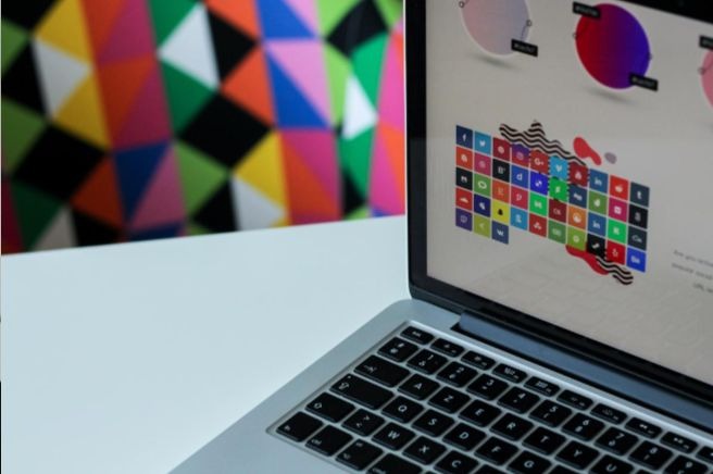 kelly sikkema xoU52jUVUXA unsplash 2 in 網路行銷人必知!網站設計費用的種類與價格