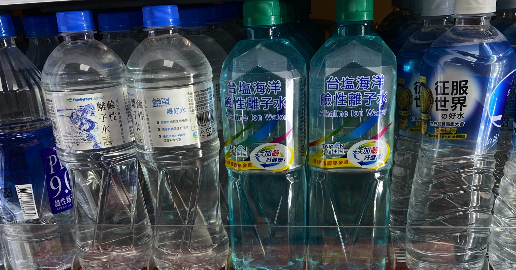 台湾水2400 in 【台湾の水は飲める!?】台湾の水の質を徹底解剖！