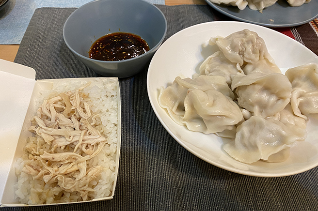 梁記鶏肉飯