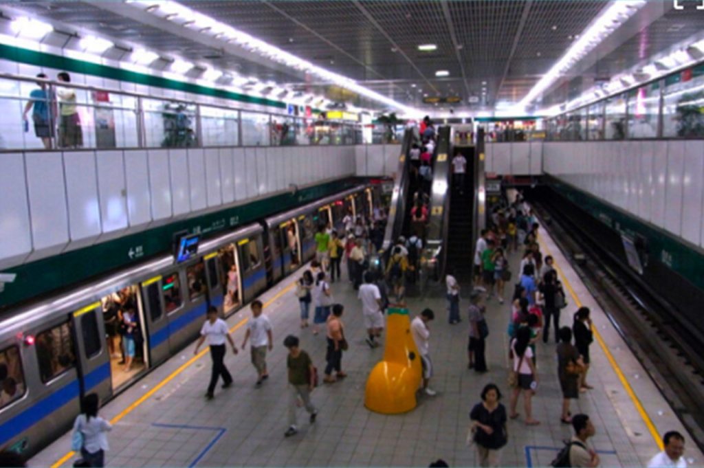 その5. 交通の便:台北 メトロあり(6路線) VS 台南 メトロなし