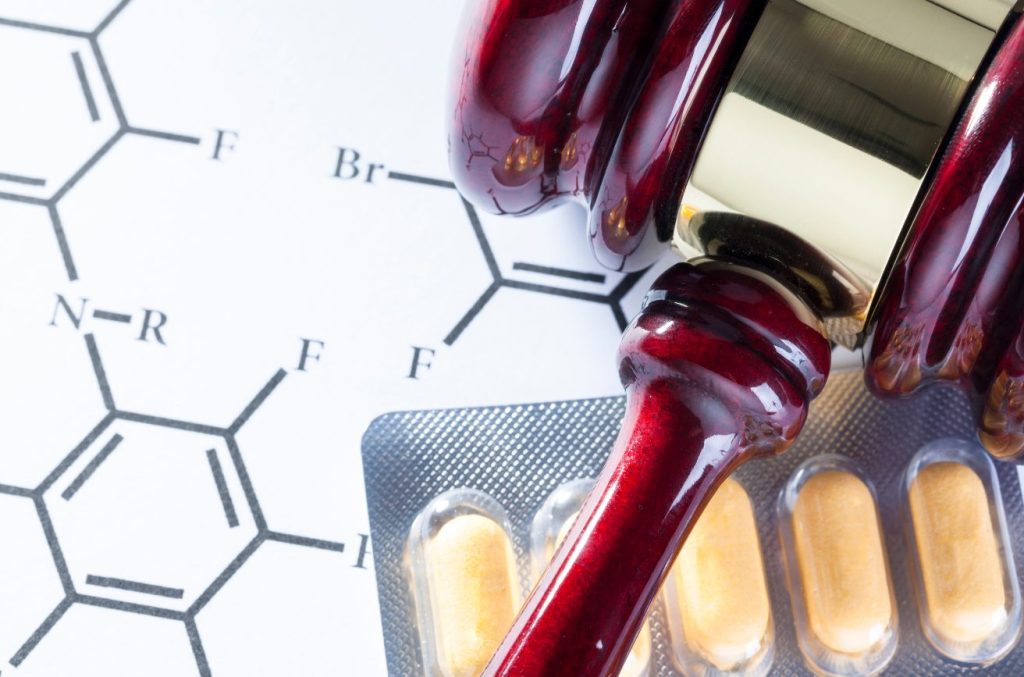 「薬事法」に注意!何気なく使用する言葉が実は法律違反?
