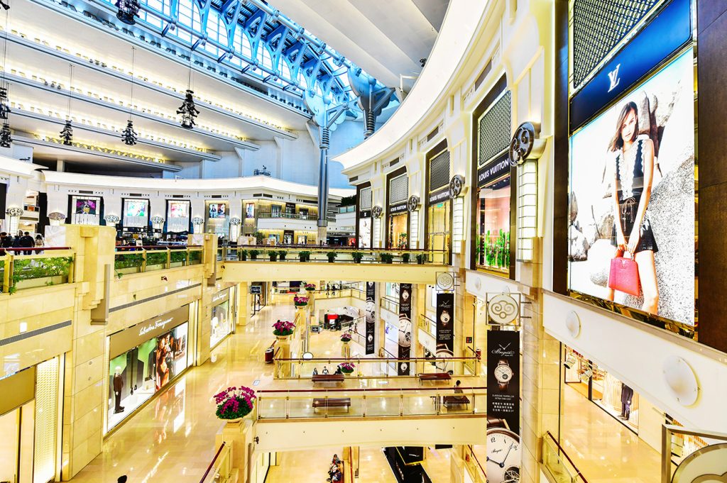 shopping mall1312 in 台湾における脱毛サロンの好機とリスク