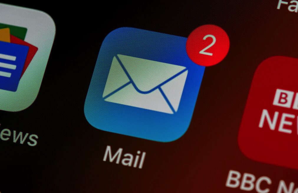 email1 in 日本式戦略は台湾で通用しない?日台不動産業界のプロモーションの違い